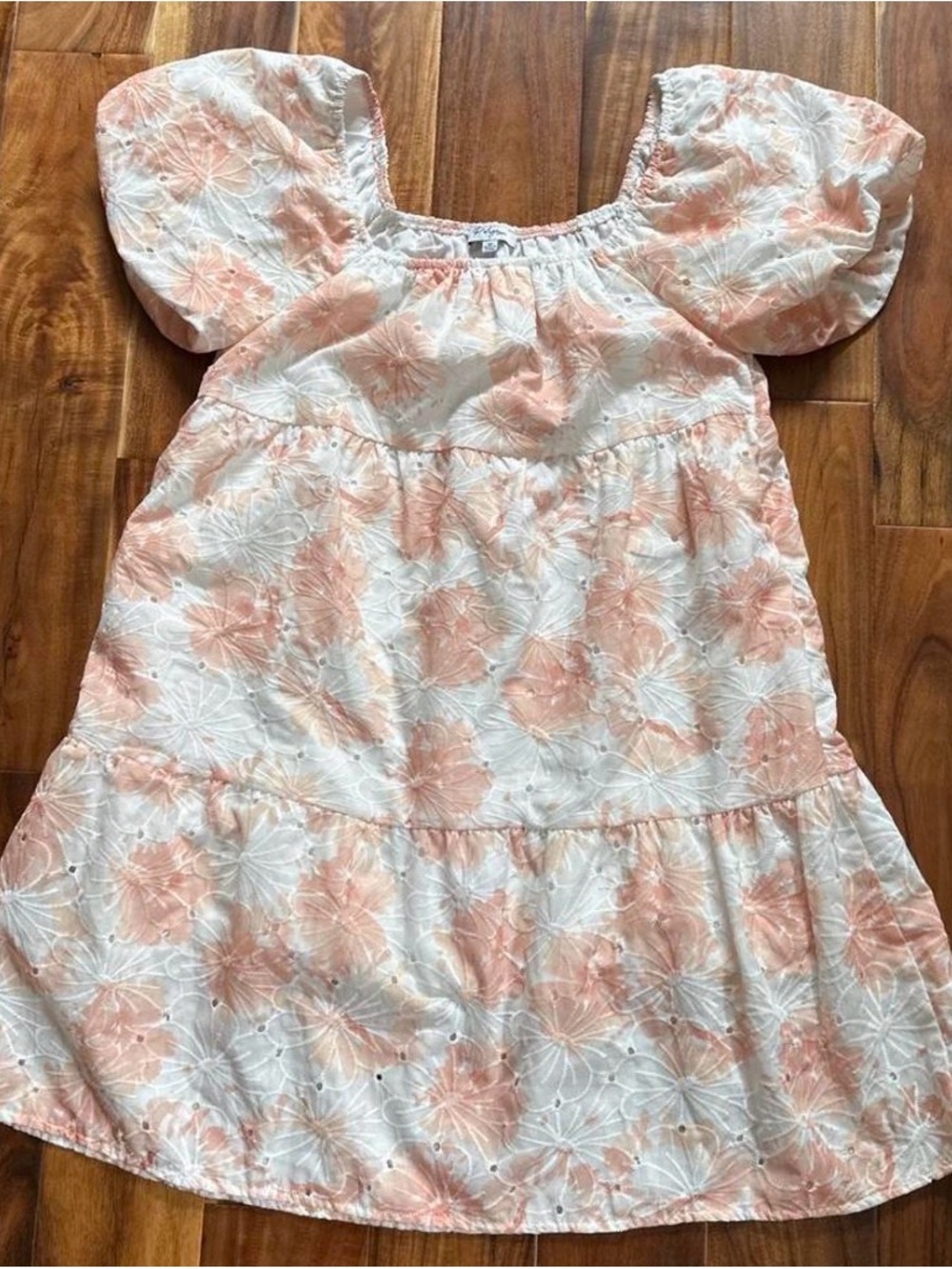 Polagram Peach and White Floral Eyelet Tiered Dress